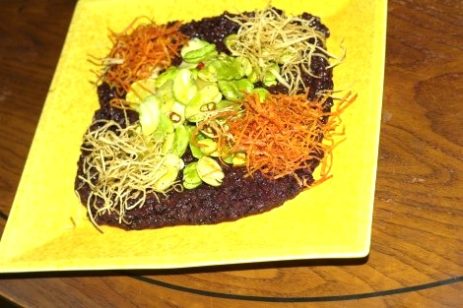 黒米と空豆と　photo by 恭司さん